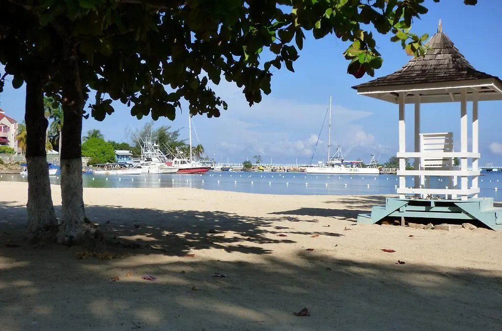 Apartment Beach One Bedroom Suite A29 Ocho Rios