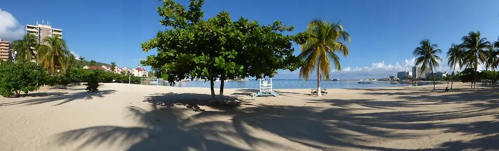 Beach One Bedroom Suite A29 Ocho Ríos